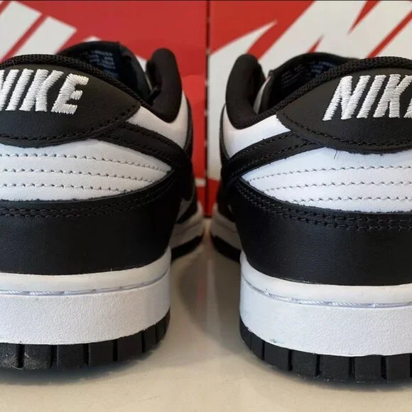 Women's Size 7 (M5.5) New Nike Dunk Panda Low Black/White With Box - Picture 4 of 6